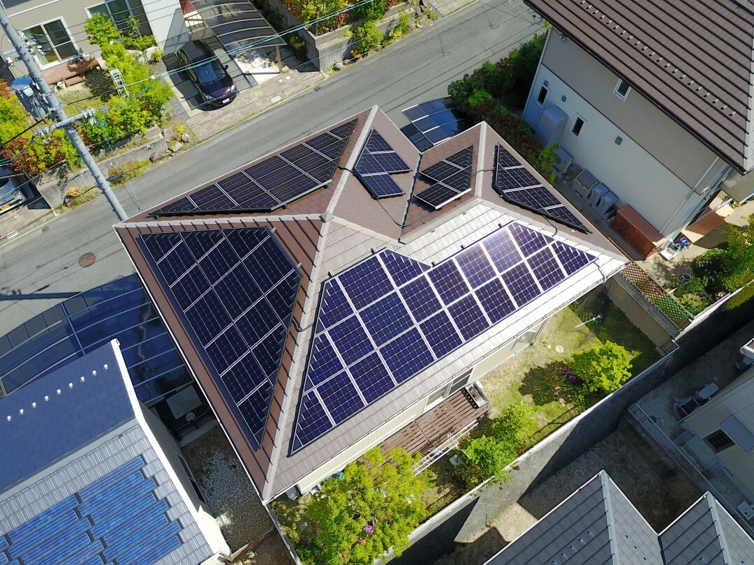 太陽光発電とは